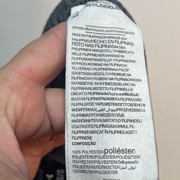 5 for $25🔥Under Armour Grey Windbreaker Shorts Large - Picture 5 of 7